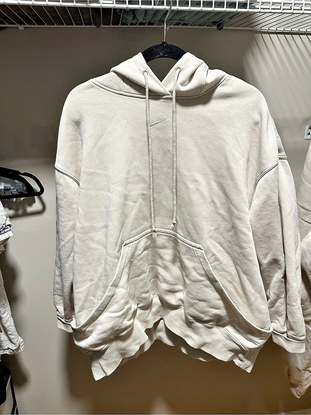 Nike Oversized Pullover Hoodie in Tan Size XL